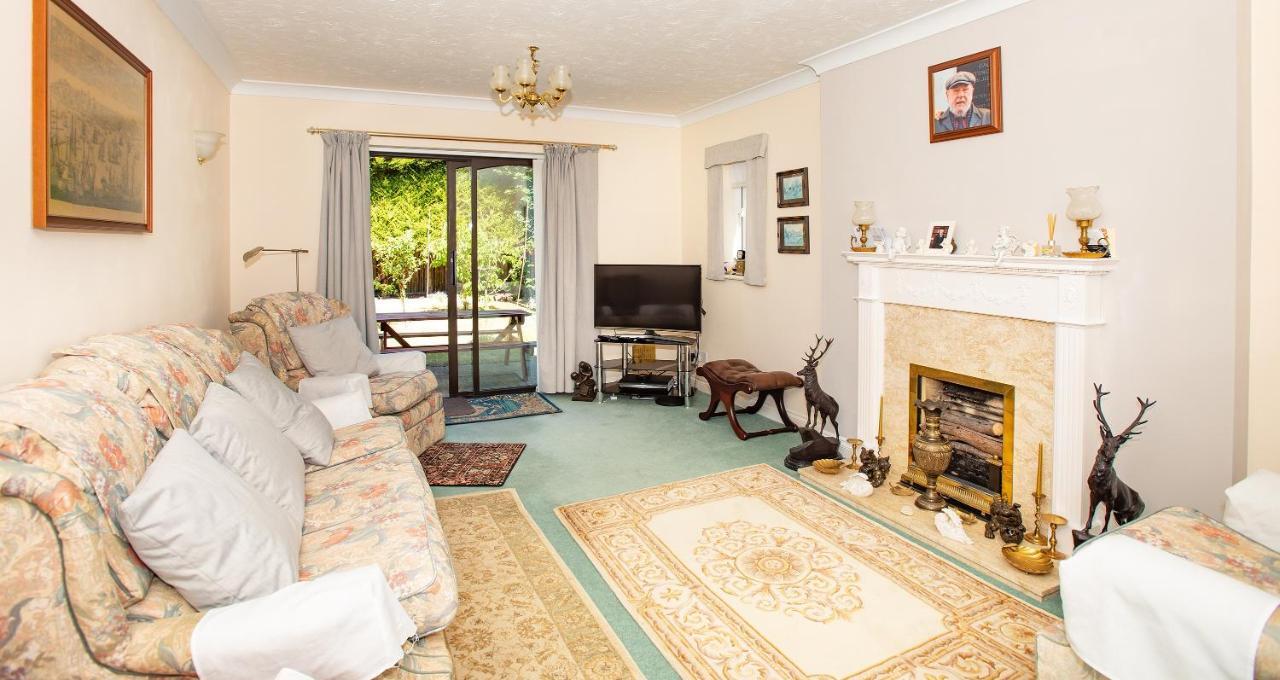 Luxury House In Warsash. Hotel Eksteriør billede